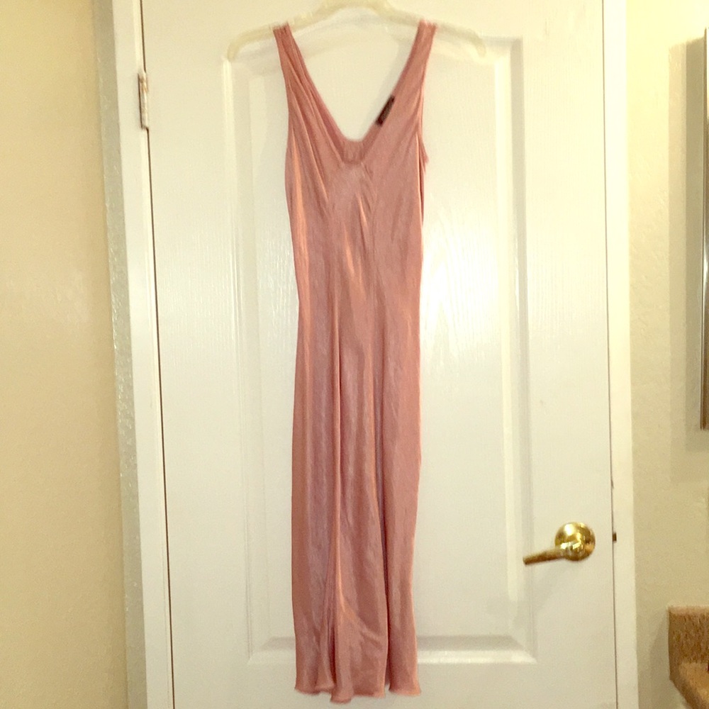 Gorgeous satiny Bebe dress